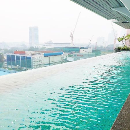 5-Star Apartment + Infinity Pool, 4 Pax, 1 Min To Jaya One Petaling Jaya Exterior photo